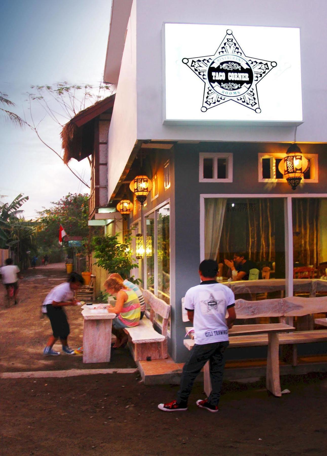 Appartamento Taco Corner Gili Trawangan Esterno foto